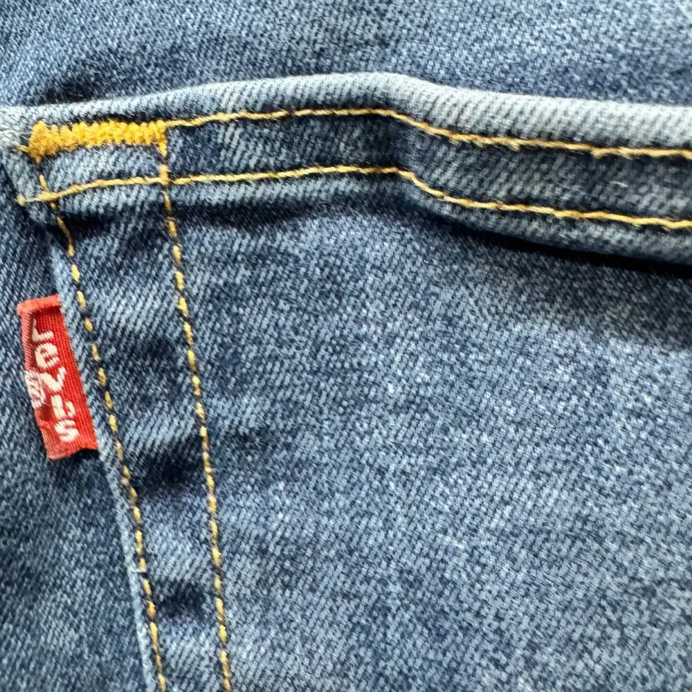 Levi's 502 Jeans Classic Taper Fit‎ Mens 30x32 (30x30 ACTUAL) Blue Denim Stretch